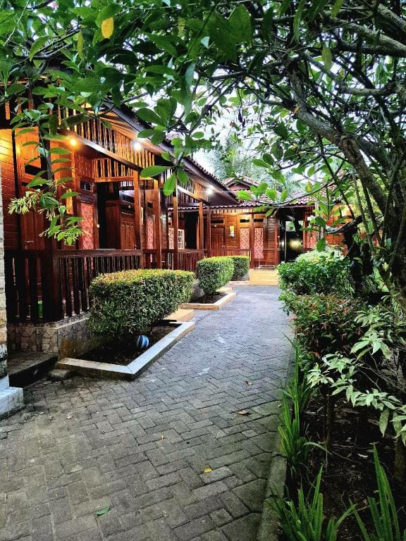 Baron Ndut's Cottage Hotel in East Java