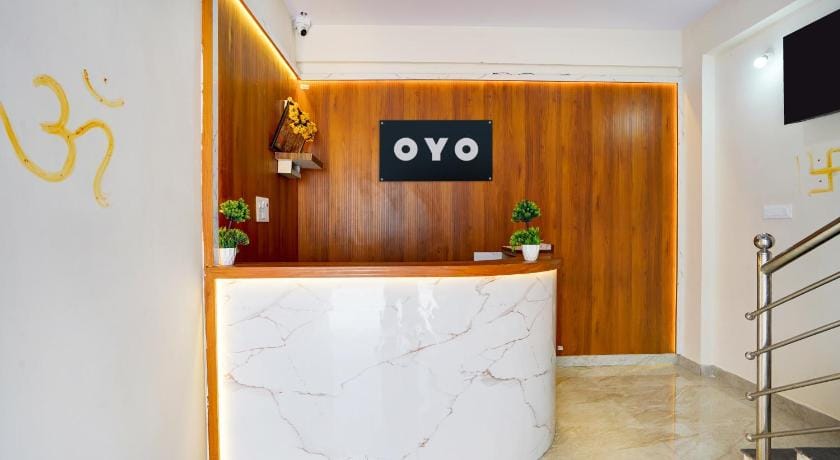 Hotel grand Vista near International Airport Benga Hotel in Tamil Nadu