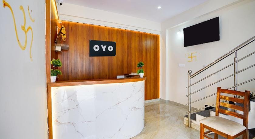 Hotel grand Vista near International Airport Benga Hotel in Tamil Nadu