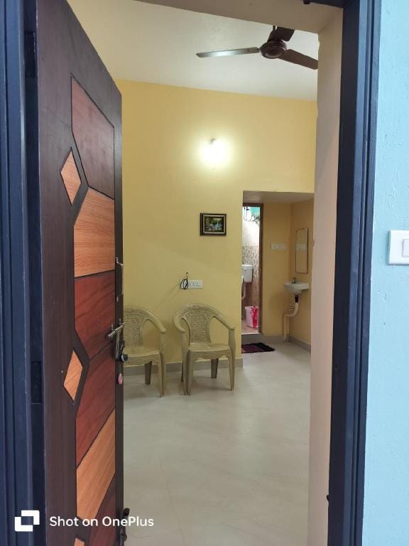 Neyo Misha Guest House Hotel in Tamil Nadu
