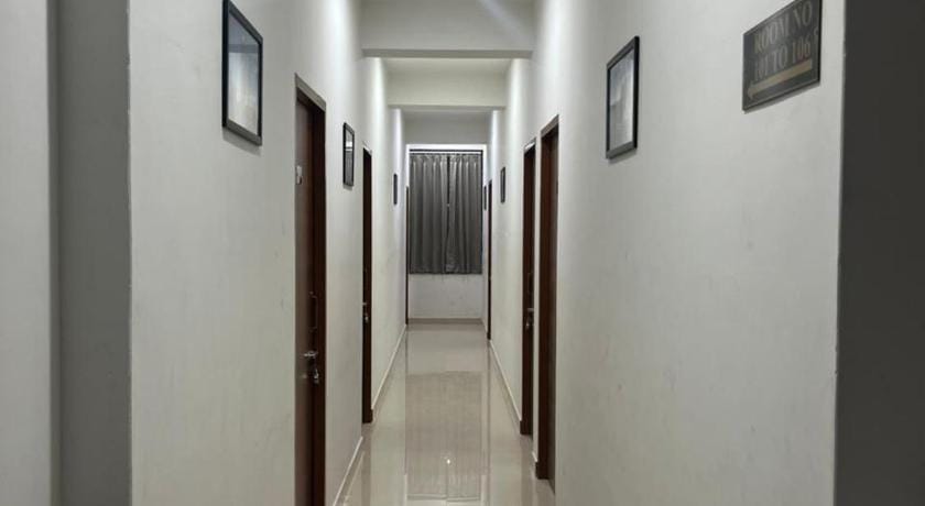 Hotel Blue Empire AC Room  Roof Top Restaurant Hotel in Rajasthan