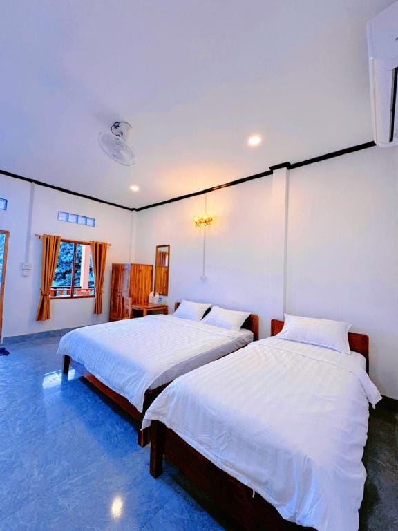 phoulisack2 guesthouse Bed and Breakfast in Luang Prabang Province, Laos