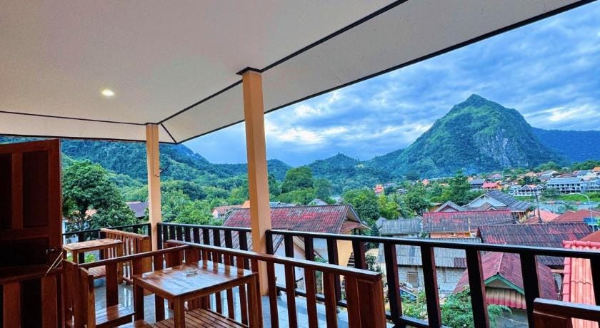 phoulisack2 guesthouse Bed and Breakfast in Luang Prabang Province, Laos