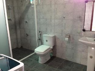 Lake Life Villa Apartment in Southern Province