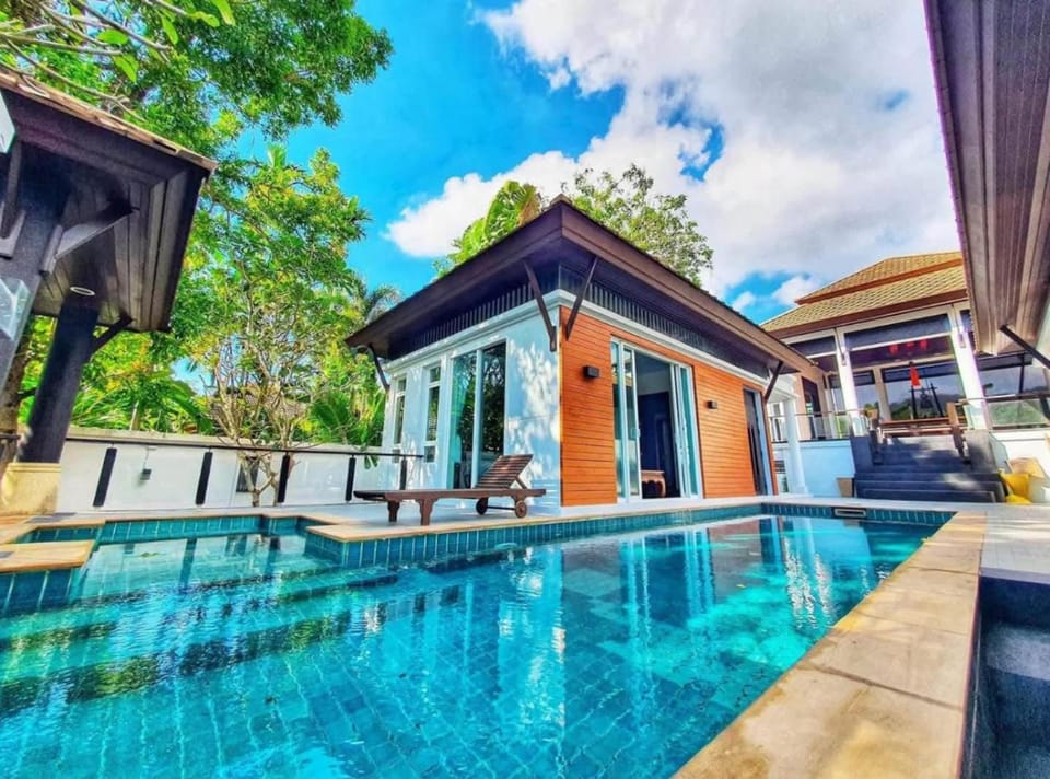 Luxury Pool Villa Phuket  Apartment in Rawai
