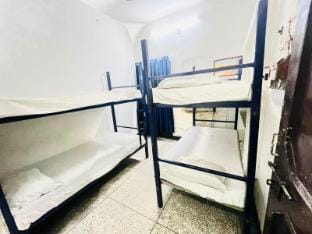 Hostel Express- Krishna Nagar  Apartment in Lucknow
