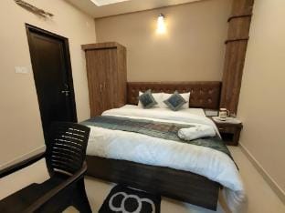Hotel Rudraksh villa Apartment in Varanasi