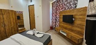Hotel Aaryodaya Apartment in Ahmedabad
