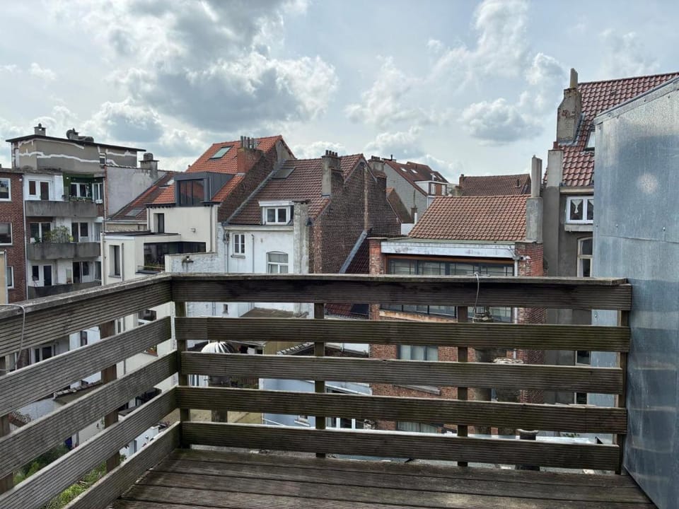 Charming Entire Apartment in Saint-Gilles, Brussels Apartment in Saint-Gilles