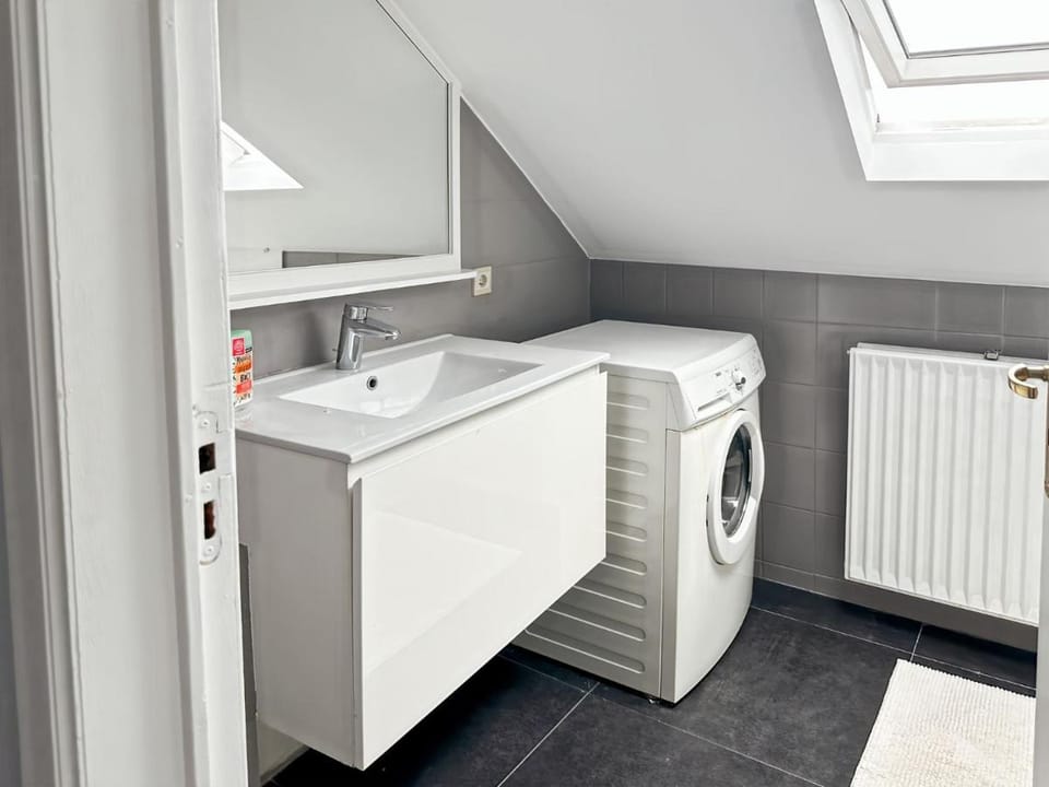 Charming Entire Apartment in Saint-Gilles, Brussels Apartment in Saint-Gilles