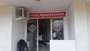 Bram Room Green Lake View Ciputat Apartment in South Jakarta City