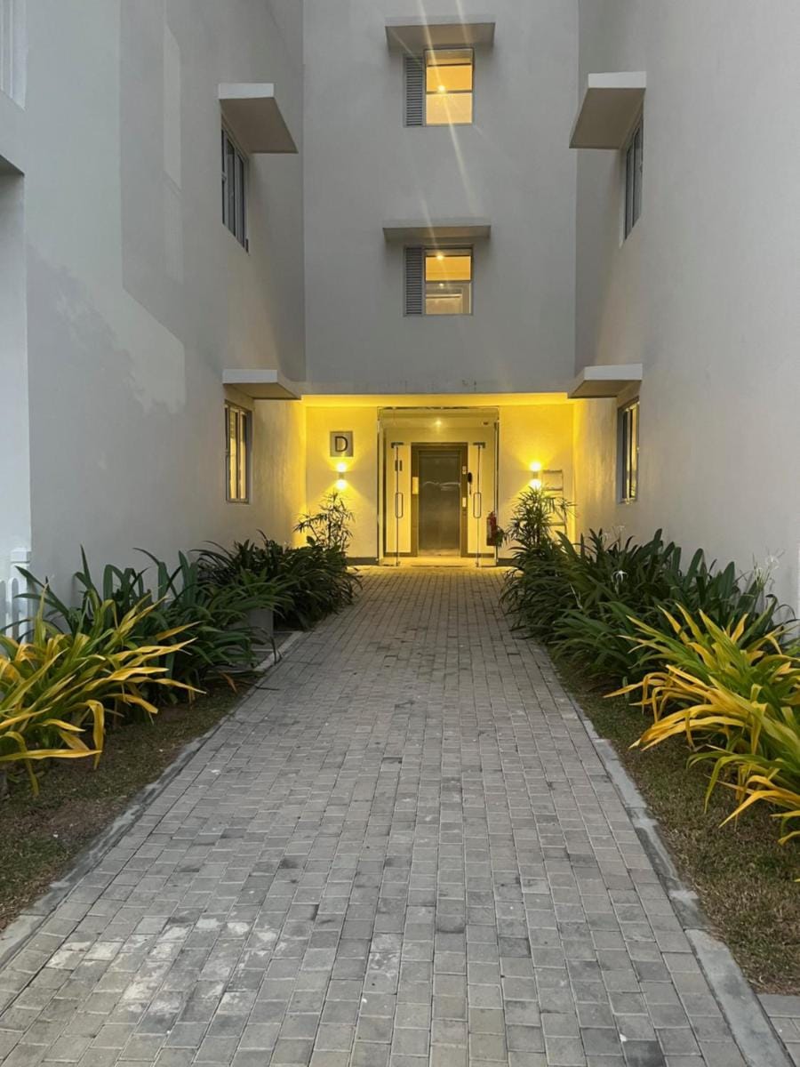 UrbanEdge Negombo Apartment in Negombo