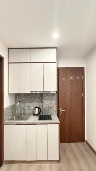 NQ Apartment - Tran Duy Hung Apartment in Hanoi