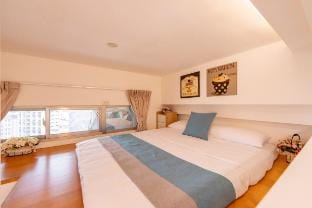 RS Apt w/ lift near Ximen MRT 西門町 距西門站2分鐘 獨立浴室 紅樓 Apartment in Taipei City