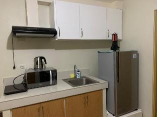 Veronica Homestay @ MarinaSpatial 2BR WIFI+Netflix Apartment in Dumaguete