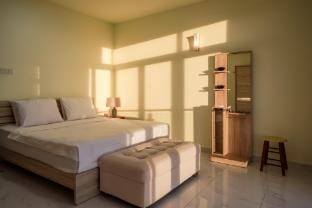 Sea Breeze Retreat Apartment Apartment in Colombo