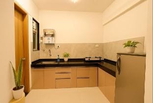 LuxeBnb 2BHK Kharadi Apartment in Pune