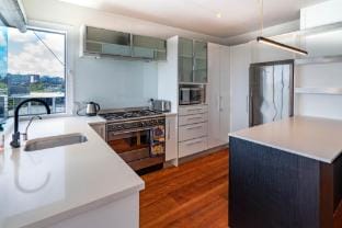 Split Level 125sqm Sub Penthouse in St Marys Bay Apartment in Auckland