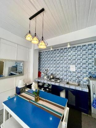 2 Bedroom Condo Type | Near Burnham park Apartment in Baguio