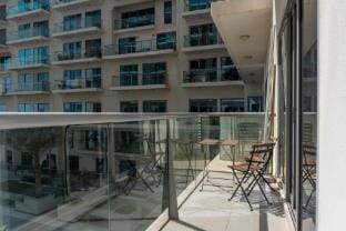 Seaview Modern 2BHK Apartment with Balcony Apartment in Ras al Khaimah