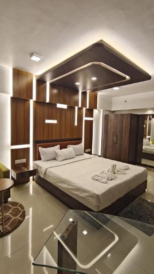 Premium stay in Rajarhat| Luxury Xanadu studio 332 Apartment in Kolkata