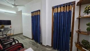 Stay at heart of Trivandrum 96*33*17*73*72 Apartment in Thiruvananthapuram