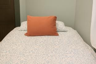 Modern Central 4 guestsComfortable Bed  Sofa Bed Apartment in Oslo