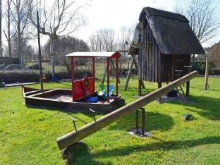 Ferien unterm Reetdach bis zu 6 Personen Apartment in Mecklenburg-Vorpommern, Germany