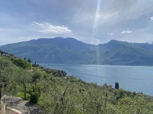 Apartment in Limone sul Garda Apartment in Limone Sul Garda