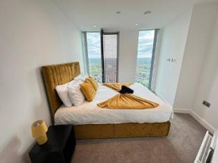 Luxurious Deansgate 3Bedroom Apartment  Sleeps 10 Apartment in Salford