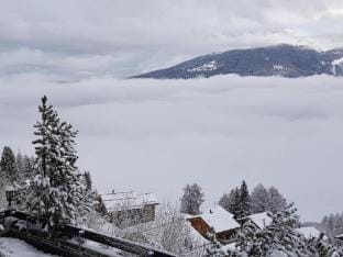 Nice apartment near ski-lift Apartment in Sion
