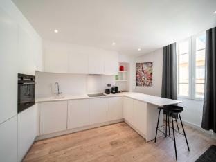 Charming apartment 100m from the Old Port Apartment in Cannes