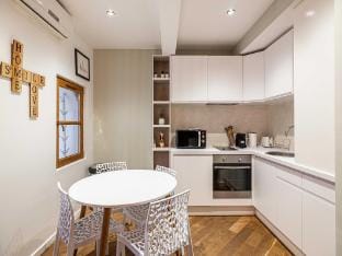 Sublime renovated studio - Cannes Meynadier Apartment in Cannes