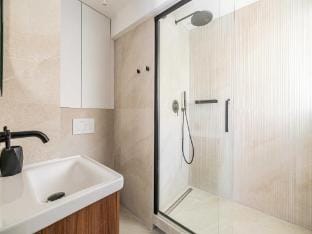 Luxurious Apartment - CroisetteCarrAC dOr Apartment in Cannes