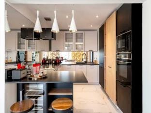 Modern apartment - 3BR- 6P - Palm Beah Apartment in Cannes
