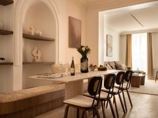 Elegant appt- AC-2BR-6P- Musee du Louvre Apartment in Paris