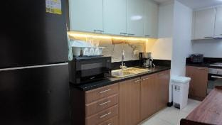 PS5 Venetian Family Luxe[Max:7Adults+3Kids] |4BR Apartment in Makati