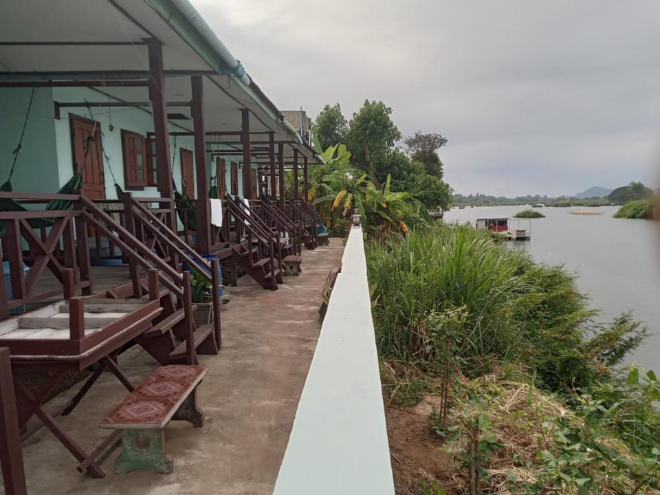 Sunset bar bungalows  Vacation rental in Cambodia