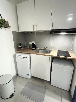 Studio Bastille good value for money Vacation rental in Paris