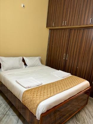 Sai Srinivasa Home Stay Vacation rental in Tirupati