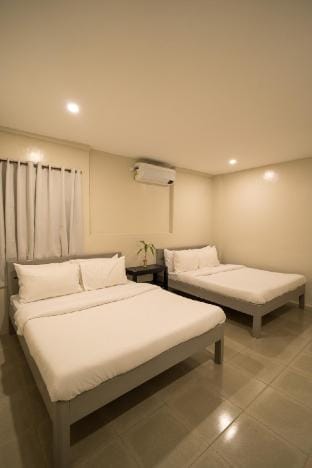 Unit 5, Casa Arturo Vacation rental in Puerto Princesa