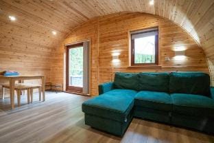 Echo: family cabin nr Newmarket Racecourse Vacation rental in St Edmundsbury District