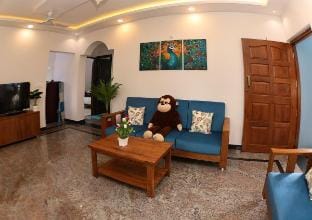 2BHK•With Pool•Opp. Peacock Garden in North Goa Vacation rental in Goa, India
