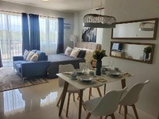 Studio Living, Balcony, Pool, Near Airport Palawan Vacation rental in Puerto Princesa
