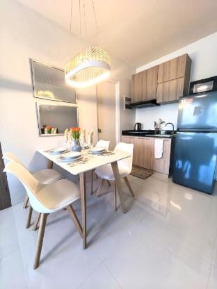 Studio Living, Balcony, Pool, Near Airport Palawan Vacation rental in Puerto Princesa