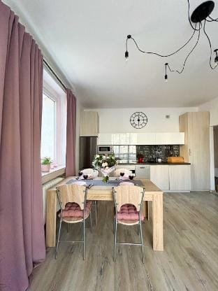 Soft Light Lumina Apartment with balcony Vacation rental in Poland