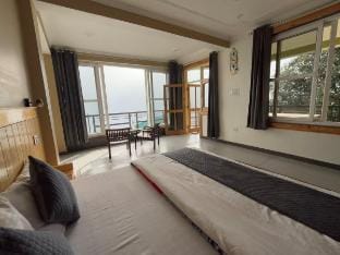 Premium studio apartment Vacation rental in Himachal Pradesh