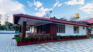 The Rustic Dwell Vacation rental in Madikeri