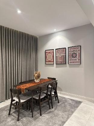 Elegant Self Entry Apt + Cinema & Terrace Vacation rental in Jeddah