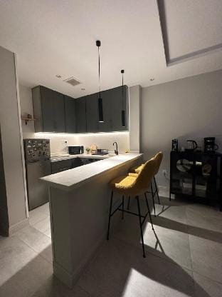 Modern 1BR Apt | Self Check-in | Home Cinema Vacation rental in Jeddah